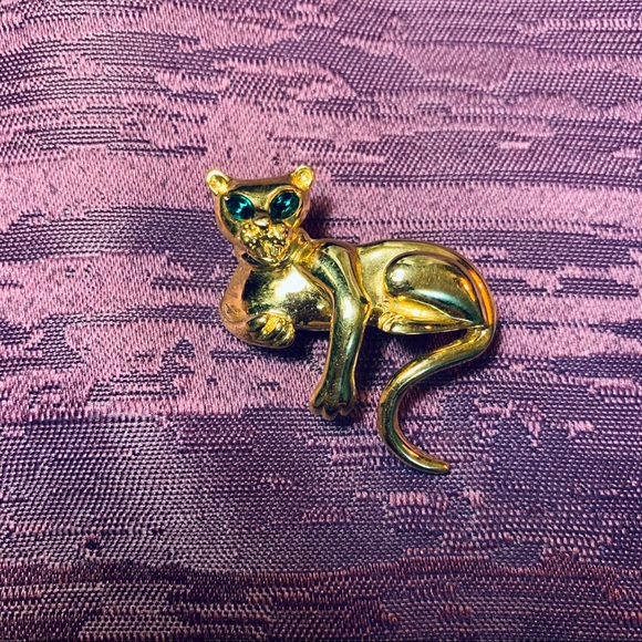 D’Orlan Paris Cat Green Swarovski Crystal Eyes Pin - Picture 3 of 4